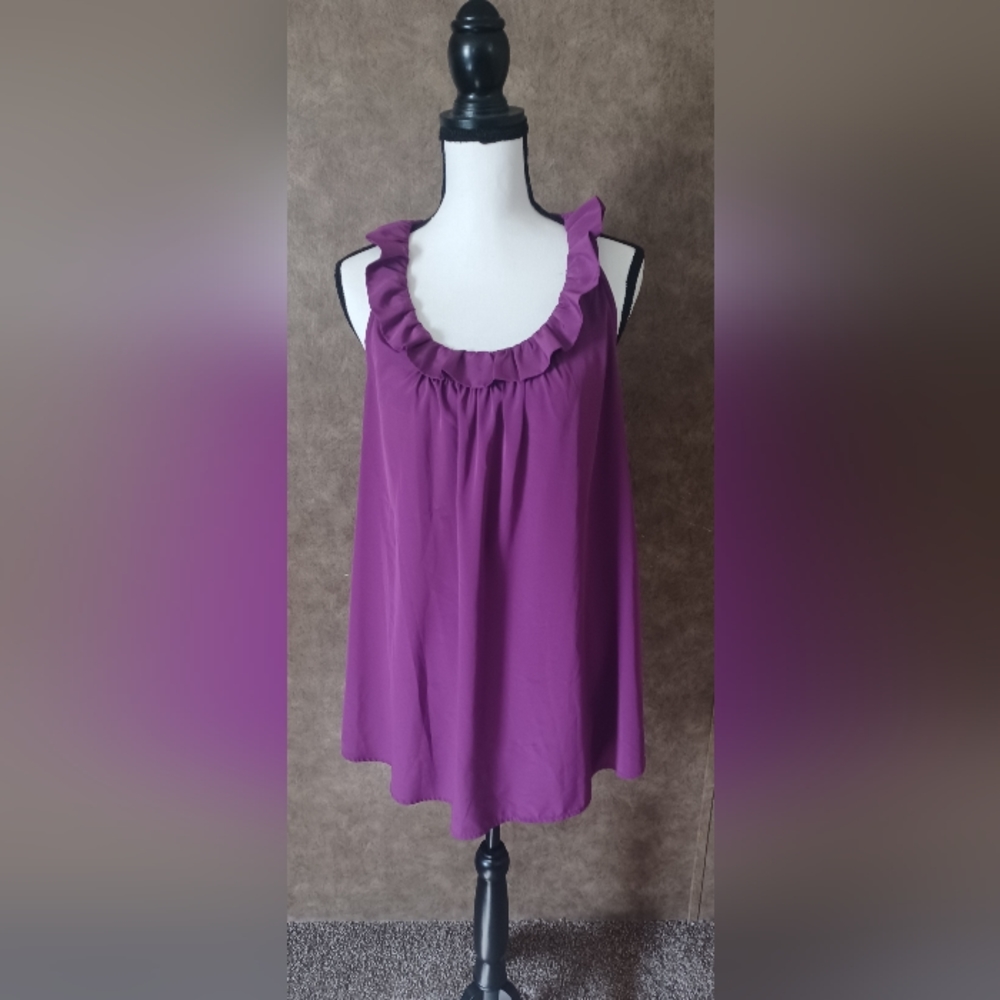 Women's Relaxed Fit Plum Purple Tank With Ruffle Neckline And Back Size 1X